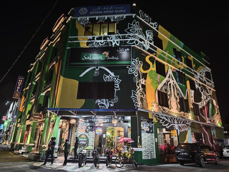 Hotel Salaam Suites