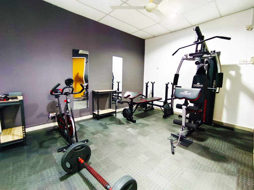 Gym at Hotel Salaam Suites