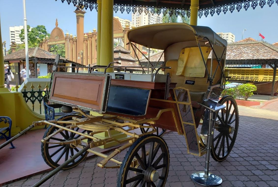 Trishaw on display at Istana Jahar