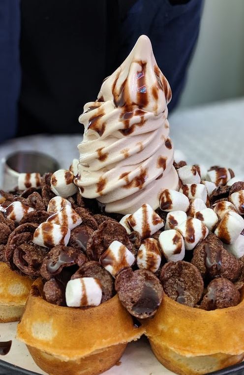 chocolate waffle with koko krunch
