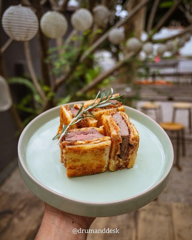 delicious food ready to serve