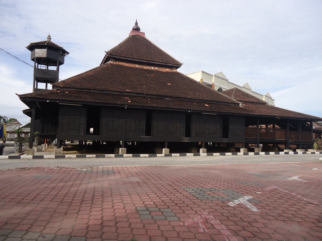 Masjid Kampung Laut
