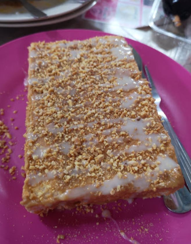 peanut toast with condensed milk at Ayang Cafe