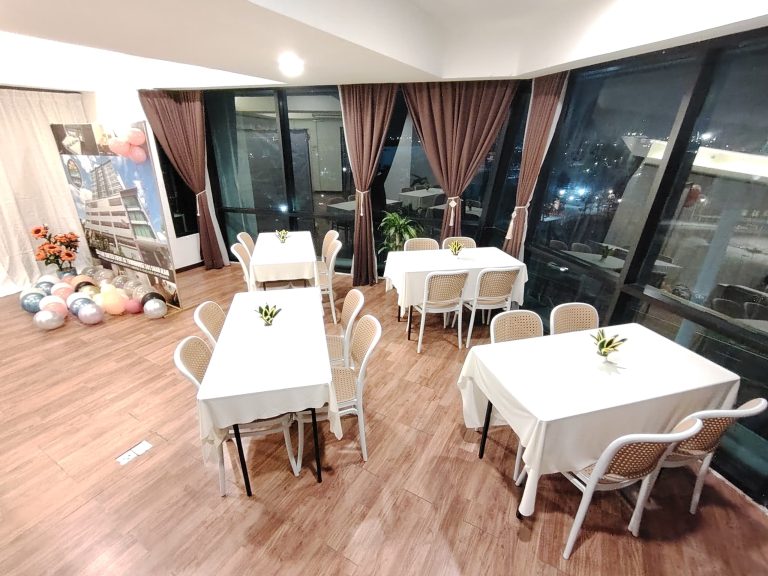 Townhouse 591 Salaam Suites